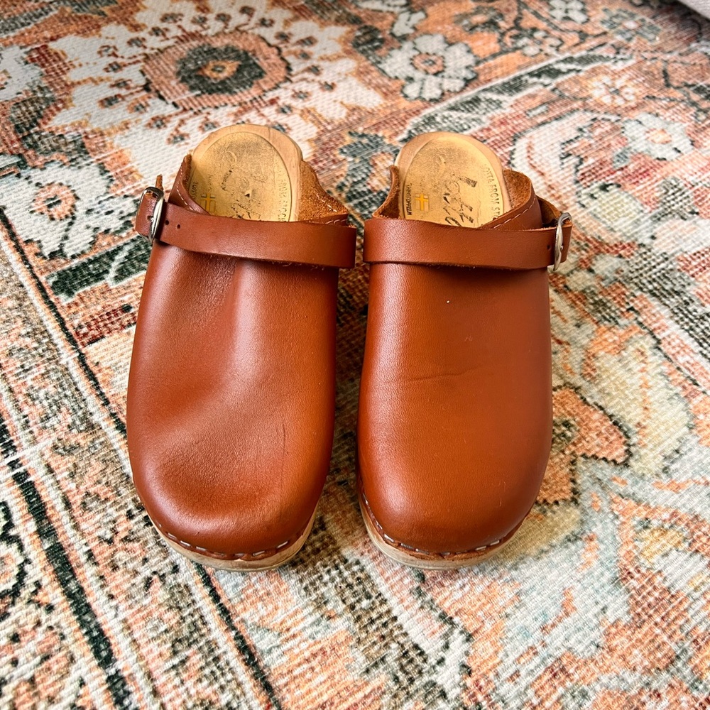 Lotta from Stockholm Kids Brown Leather Clogs